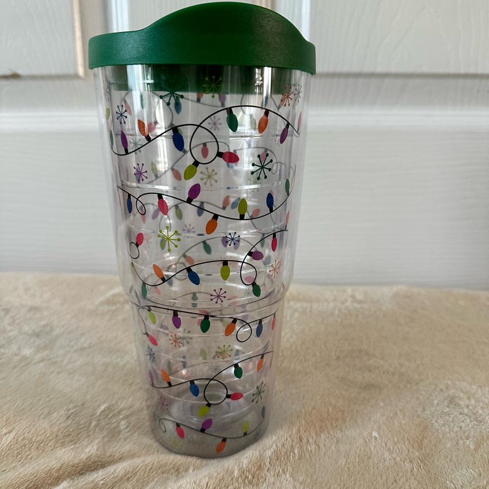 Holiday Lights Unbranded Tumbler w:Kelly Green Lid. EUC BPA Free. Stylish-Clean